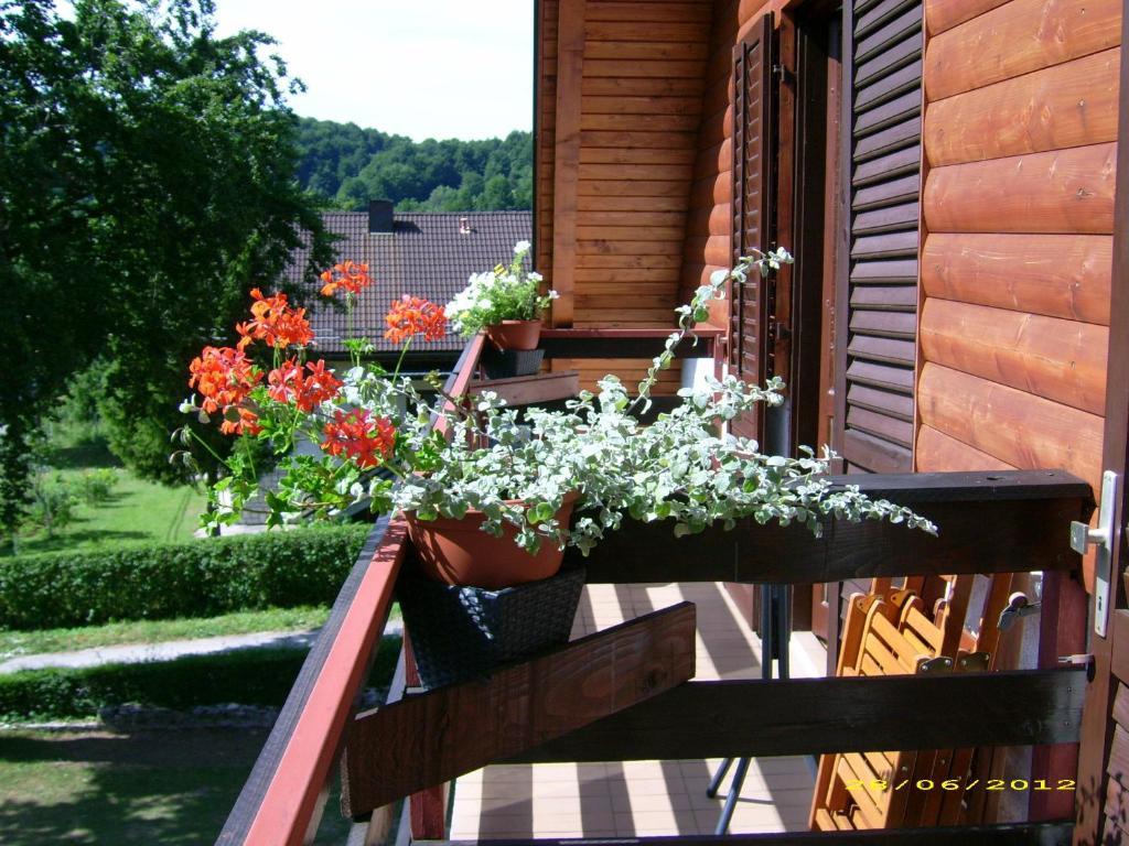 Vila Vuk Plitvička Jezera Стая снимка